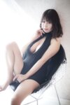 [Photobook] 有岡みう ヌード写真集 〜エッチなセーターを巨乳のお姉さんに着てもらいました〜(ミドルエッチ出版)