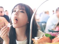 [Photobook] 2025.02.12 乃木坂46 与田祐希３rd写真集 ヨーダ