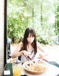 [Photobook] 2017.11.26 乃木坂46 与田祐希ファースト写真集『日向の温度』