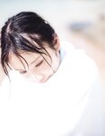 [Photobook] 2017.11.26 乃木坂46 与田祐希ファースト写真集『日向の温度』
