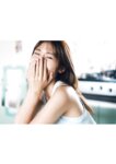 [Photobook] 2024.12.19 山下エミリー1st写真集「SHY」
