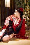 [Cosplay] 雯妹 - 红袖添香
