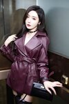 [Cosplay] 王馨瑶 紫色皮衣