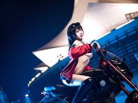 [Cosplay] Jean 九曲 - Motorcycle 大凤机车