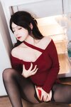 [Cosplay] 雪晴Astra - 红裙黑丝小娇妻