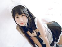 [Cosplay] Bu Dai Mao 不呆猫 - Bikini Maid 比基尼女仆