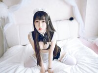 [Cosplay] Bu Dai Mao 不呆猫 - Bikini Maid 比基尼女仆