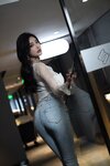 [Cosplay] 杨晨晨 - 简约牛仔裤