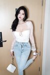 [Cosplay] 杨晨晨 - 简约牛仔裤