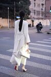 [Cosplay] 周妍希 白领买菜回家