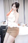 [Cosplay] 周妍希 白领买菜回家