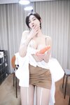 [Cosplay] 周妍希 白领买菜回家