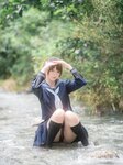 [しずく(原nagisa魔物喵)] - 川で水遊び