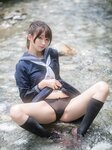 [しずく(原nagisa魔物喵)] - 川で水遊び