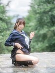 [しずく(原nagisa魔物喵)] - 川で水遊び