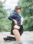 [しずく(原nagisa魔物喵)] - 川で水遊び
