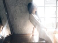 [Photobook] 七菜乃写真集『Brilliant Shadow』