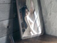 [Photobook] 七菜乃写真集『Brilliant Shadow』