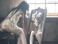 [Photobook] 七菜乃写真集『Brilliant Shadow』