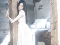 [Photobook] 七菜乃写真集『Brilliant Shadow』