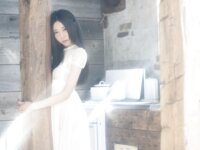 [Photobook] 七菜乃写真集『Brilliant Shadow』