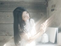 [Photobook] 七菜乃写真集『Brilliant Shadow』