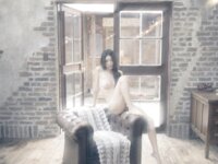 [Photobook] 七菜乃写真集『Brilliant Shadow』