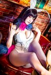 [Cosplay] Yixiao 一笑芳香沁 - Devil Sister 恶魔姐姐