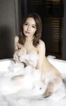 [Photobook] Emiri Fukui Jail Lock DAREA Dream Factory Magazine 福井エミリ写真集 第2弾！またまた大胆ヌードを披露