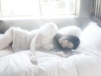 [Photobook] 七菜乃写真集『Brilliant Light』