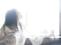 [Photobook] 七菜乃写真集『Brilliant Light』