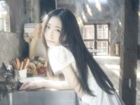 [Photobook] 七菜乃写真集『Brilliant Light』