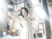 [Photobook] 七菜乃写真集『Brilliant Light』