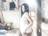 [Photobook] 七菜乃写真集『Brilliant Light』