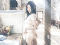 [Photobook] 七菜乃写真集『Brilliant Light』