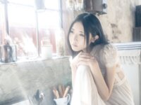 [Photobook] 七菜乃写真集『Brilliant Light』