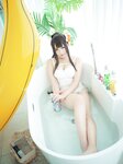 [Cosplay] 麻花麻花酱 - 比睿泳装