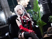 [Cosplay] 尤物清水由乃 - 白发护士