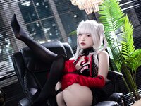 [Cosplay] 尤物清水由乃 - 白发护士