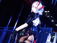 [Cosplay] 虎森森 - 明日方舟 W 怪盗