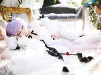 [Cosplay] 焖焖碳 - 婚纱独角兽