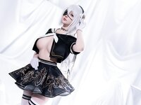 [Cosplay] 星之迟迟 2025年2月 –  尼尔2B学生服
