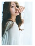 [Photobook] 桜井玲香２ｎｄ写真集　視線(2019-11-26)