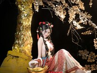 [Cosplay] 年年 - 2025元旦 [84P-651MB]