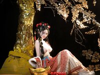 [Cosplay] 年年 - 2025元旦 [84P-651MB]