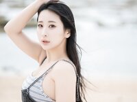 [Photobook] 花宮いのり 写真集『ふたりきり』(wunder publishing house)