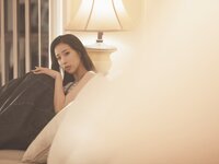[Photobook] 花宮いのり 写真集『ふたりきり』(wunder publishing house)