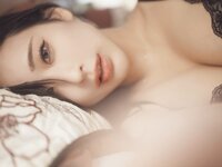 [Photobook] 花宮いのり 写真集『ふたりきり』(wunder publishing house)
