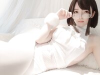 [Cosplay] YiXiaoYangZe 一小央泽 - Glutinous Rice 糯米元宵