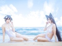 [Cosplay] Bu Dai Mao 不呆猫 & Lishi 抖娘 - Mastiff Beach Swimsuit 獒犬海边泳装
